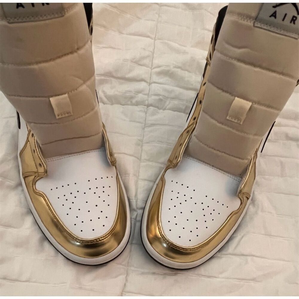 Jordan Air Jordan 1 Mid SE Gold Sneakers Unisex Size 11.5 Men's Athletic Shoes - Picture 5 of 9